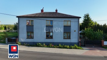 Dom na  sprzedaż Koziegłówki - Przestronny dom w centrum Koziegłówek